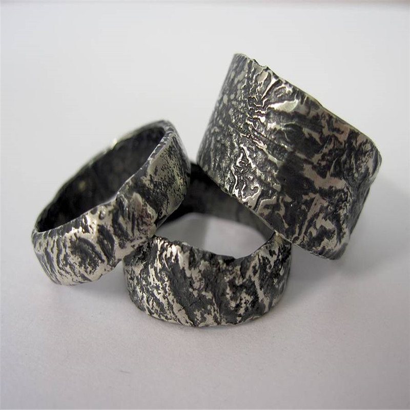 Rocky Outcrop Slim Solid White Gold Ring